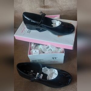 🎂$30.00 Item🎂Girls Black Tap Dance Shoes.